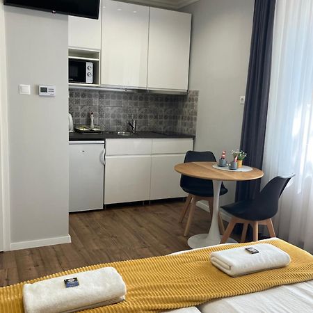 Illa Apartments エゲル エクステリア 写真