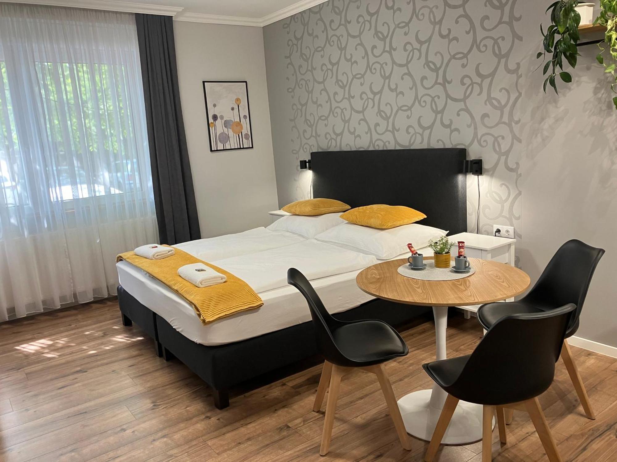 Illa Apartments エゲル エクステリア 写真