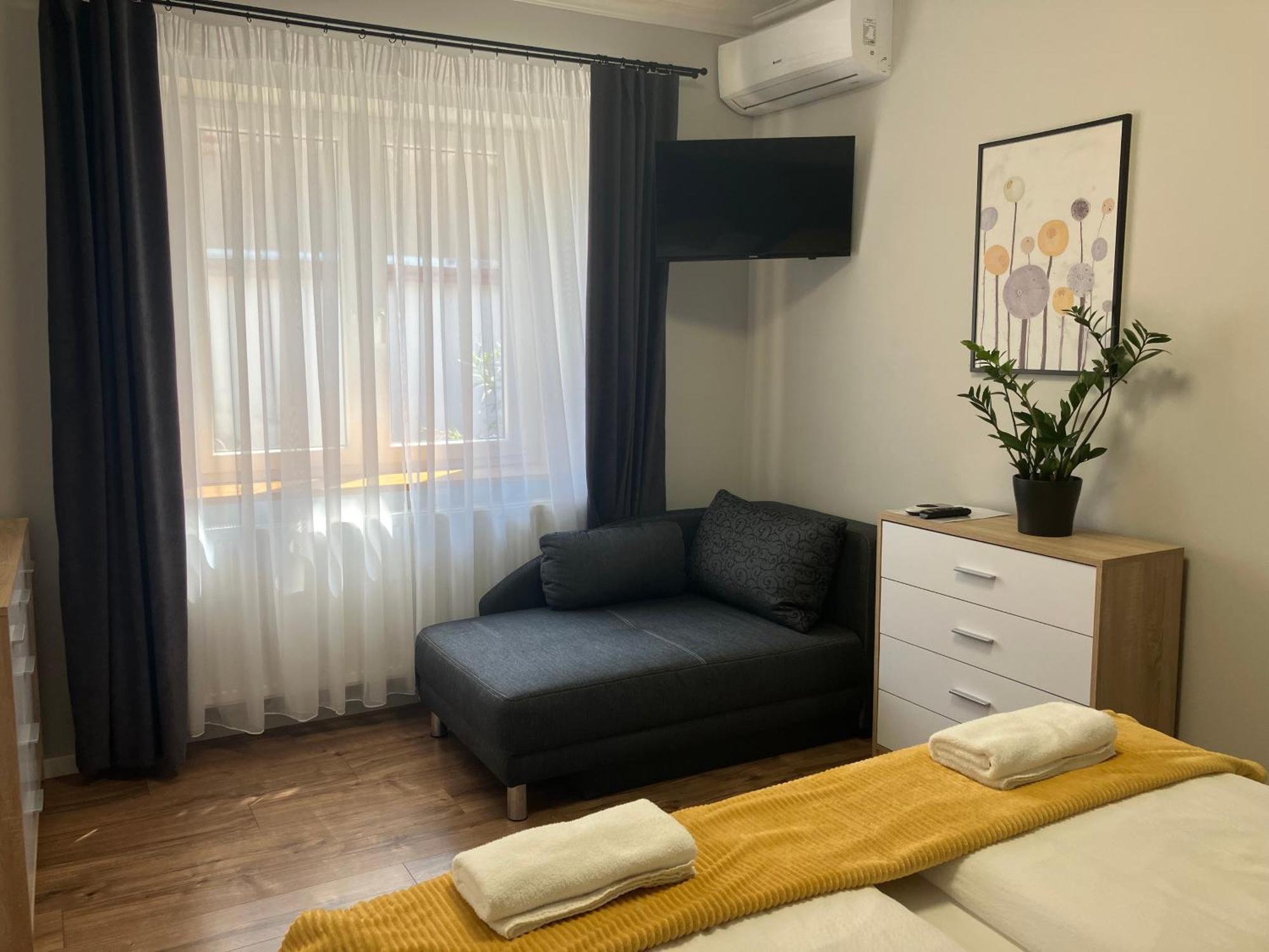 Illa Apartments エゲル エクステリア 写真
