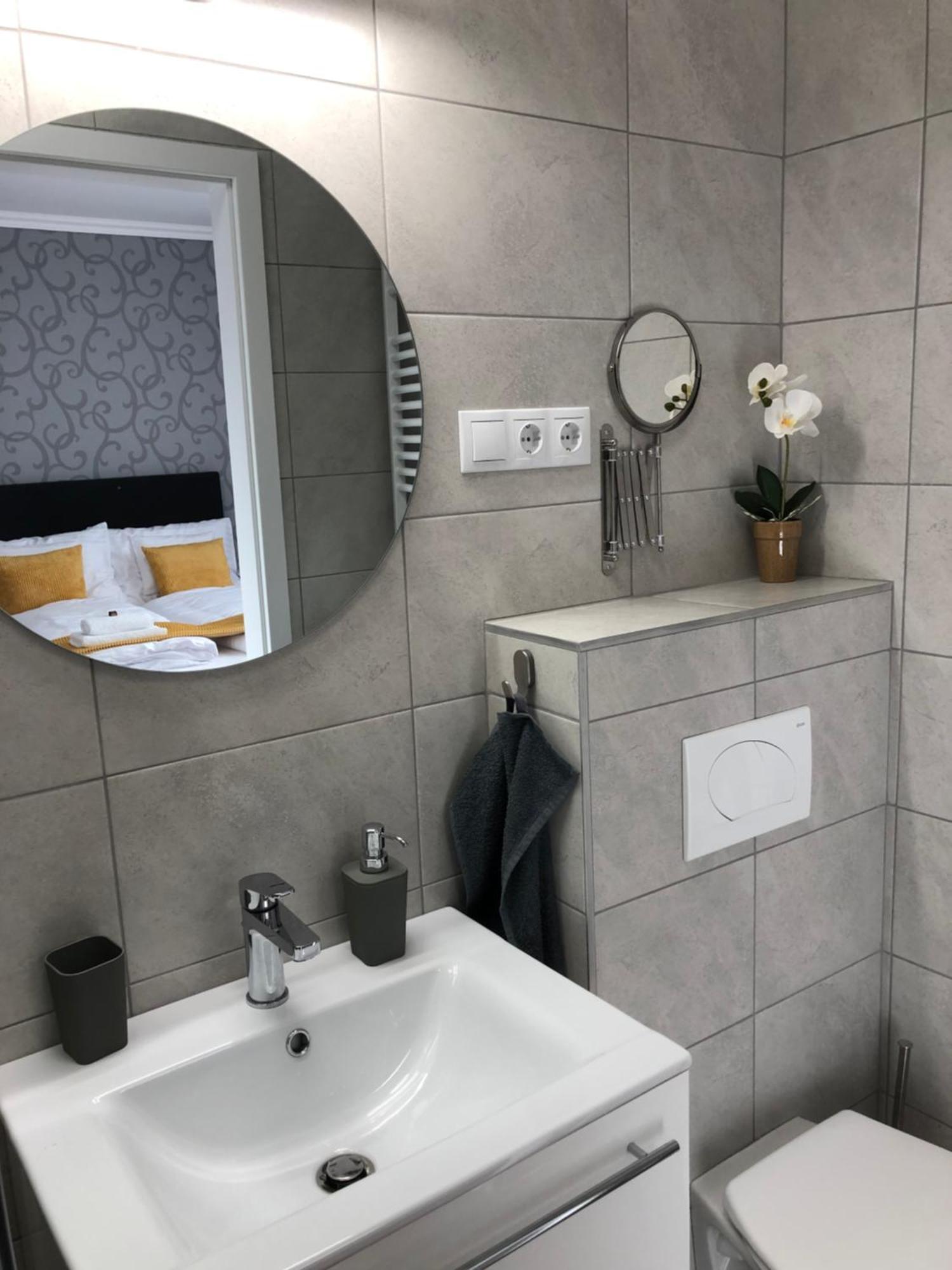 Illa Apartments エゲル エクステリア 写真